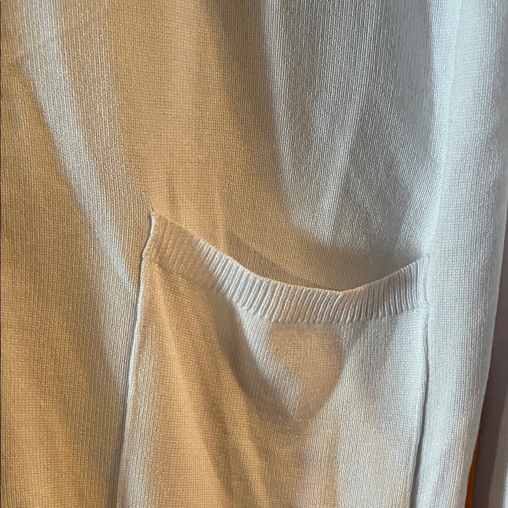 Lightweight White Button-Front V-Neck Cardigan - image 4